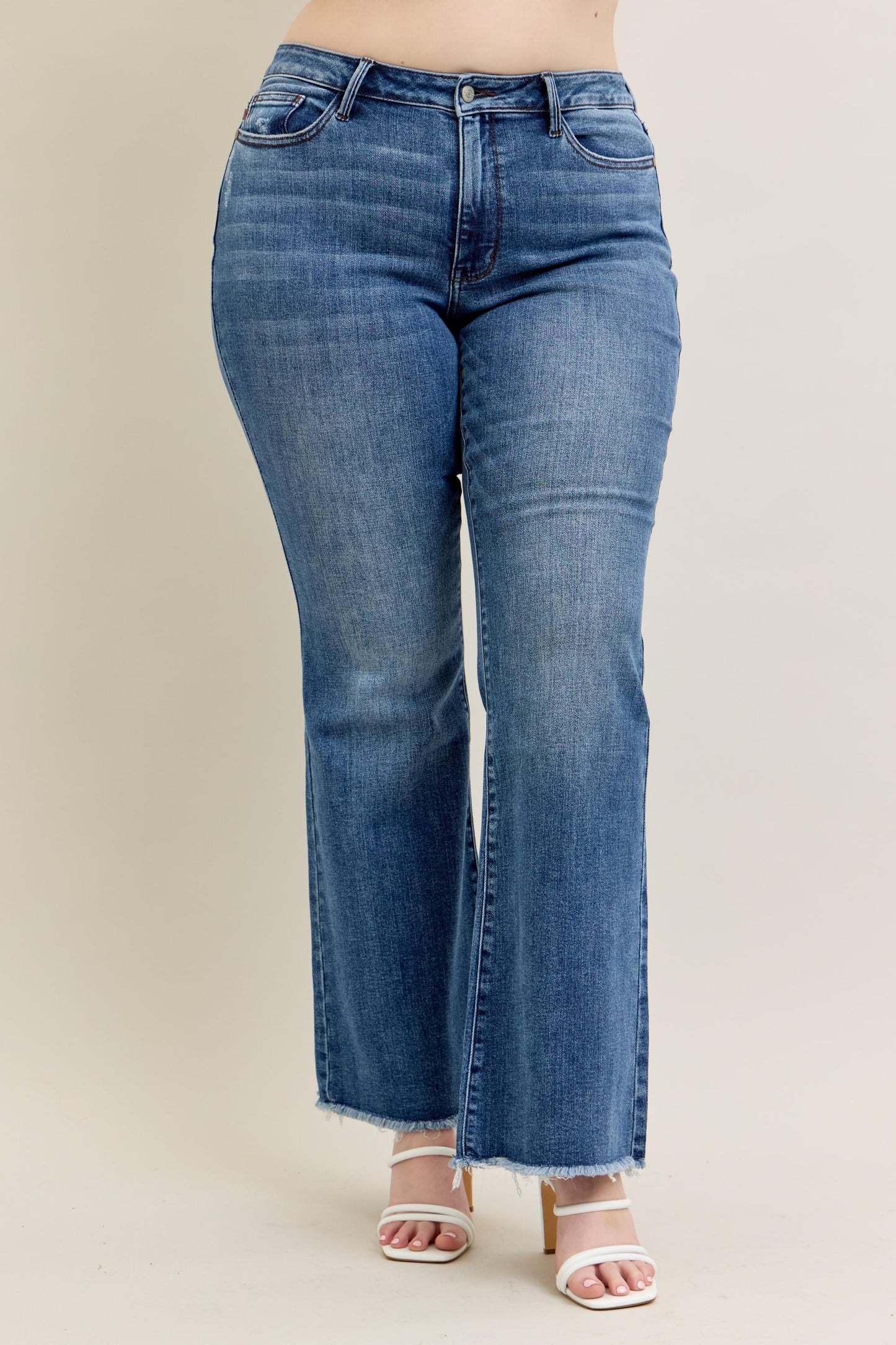 Judy Blue Mid Rise Vintage Wash Flare W/ Destroy And Fray Hem