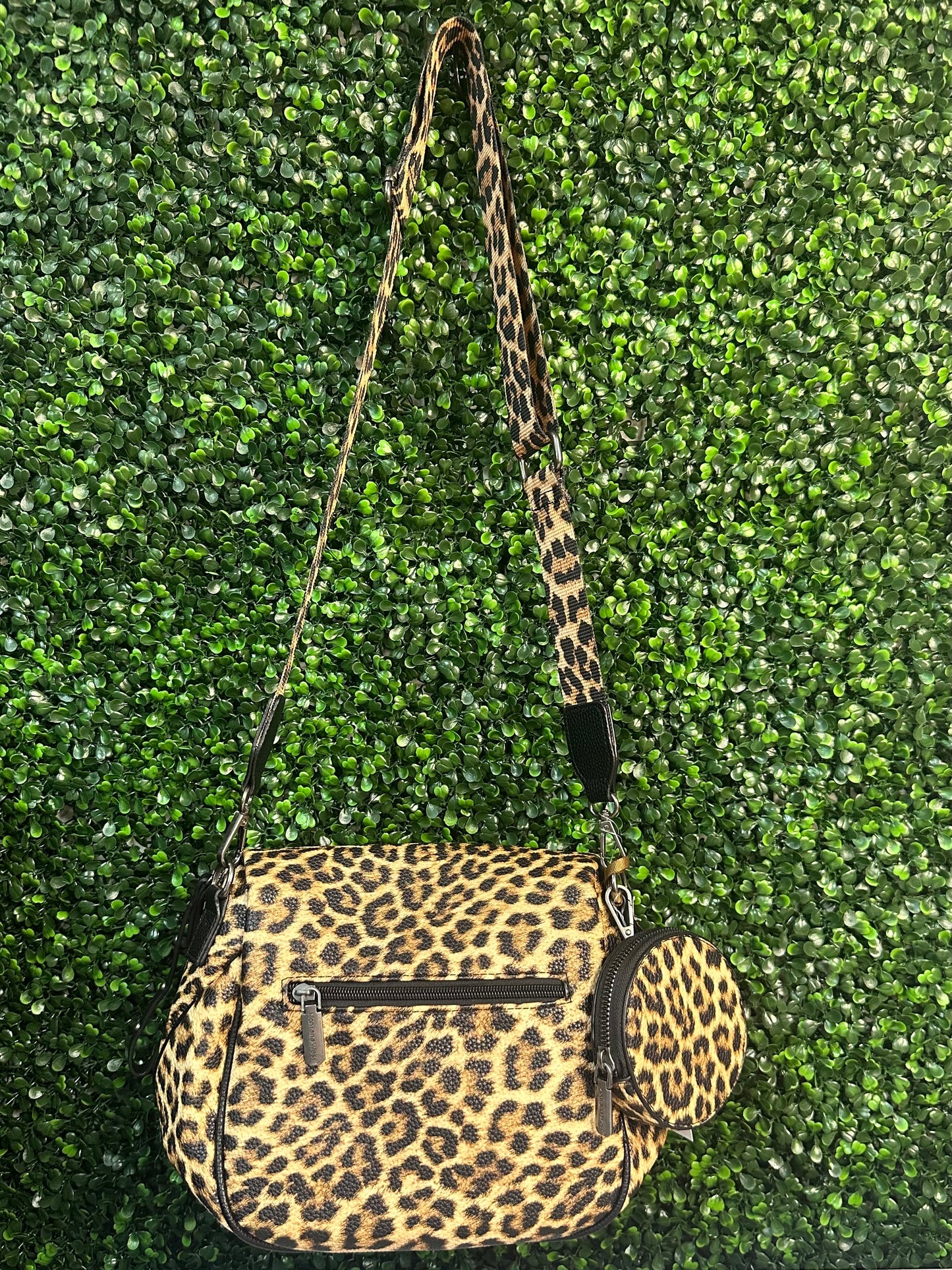 Montana West Spacious Crossbody Bum Bag with Coin Purse
