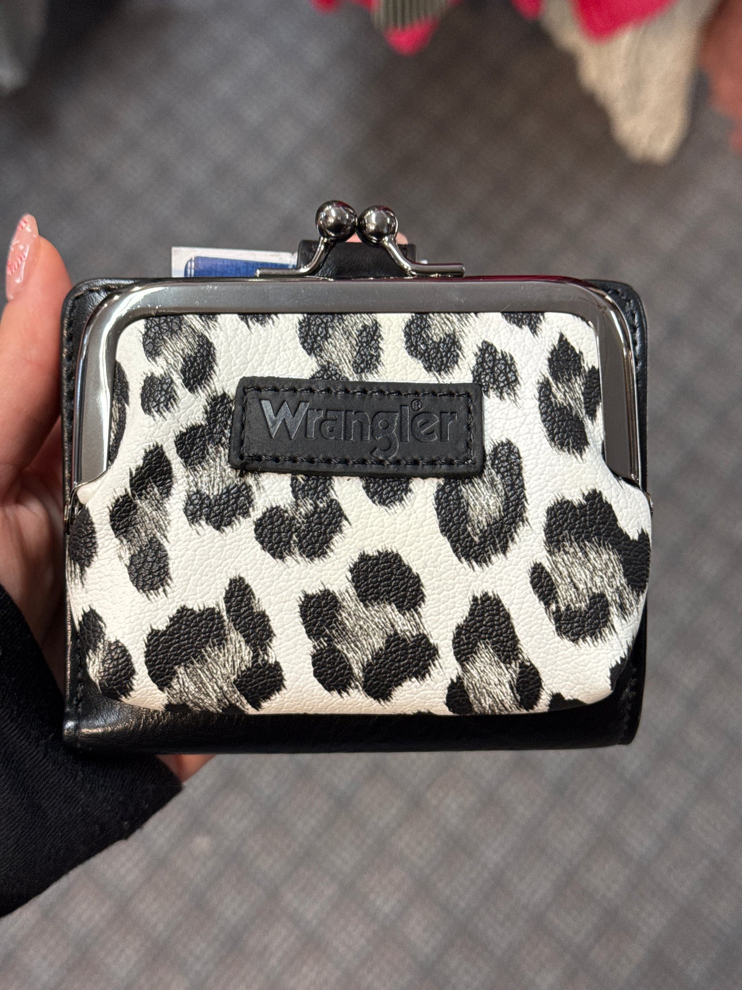 Wrangler Western Leopard Print Small Bi-Fold with Kiss Clasp Coin Purse
