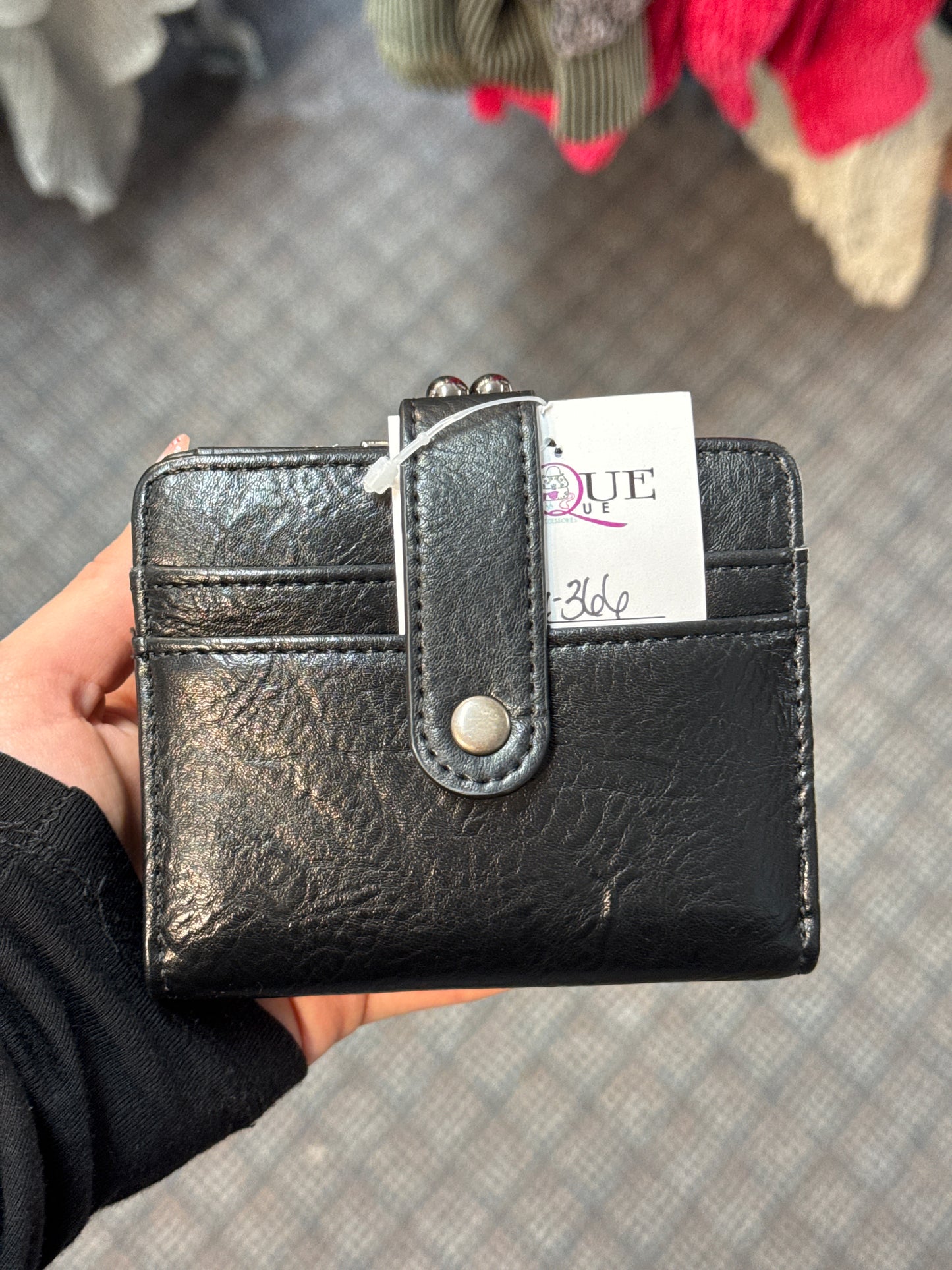 Wrangler Western Leopard Print Small Bi-Fold with Kiss Clasp Coin Purse